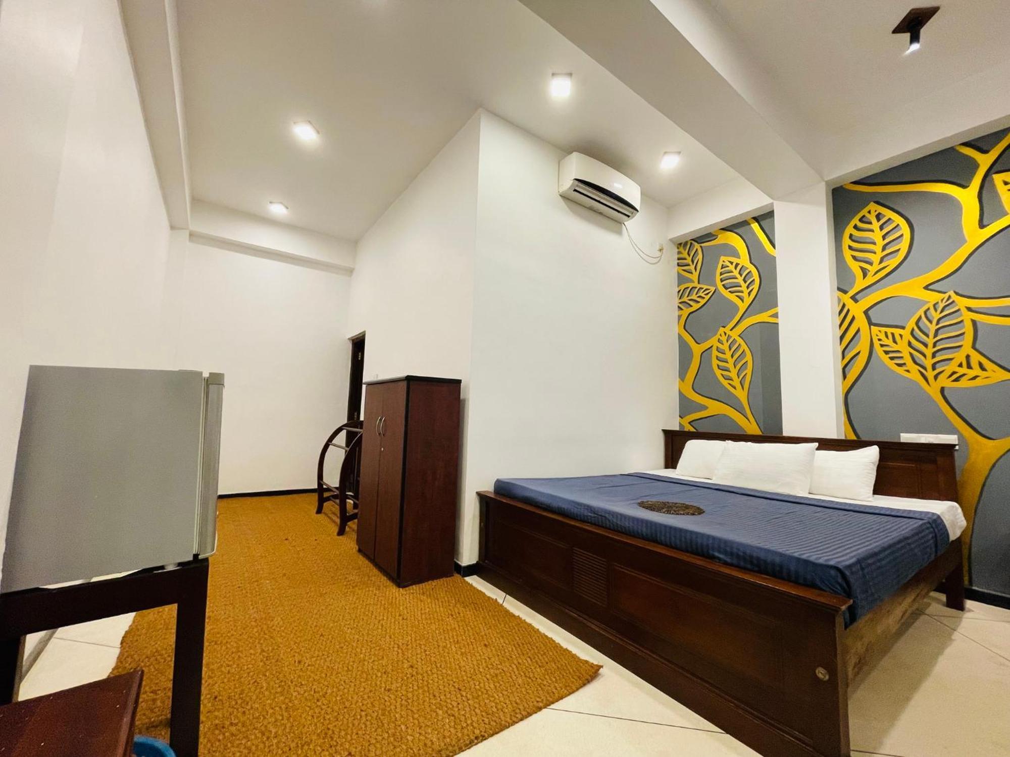 Crystal Oceanic Hotel Ahangama Kültér fotó