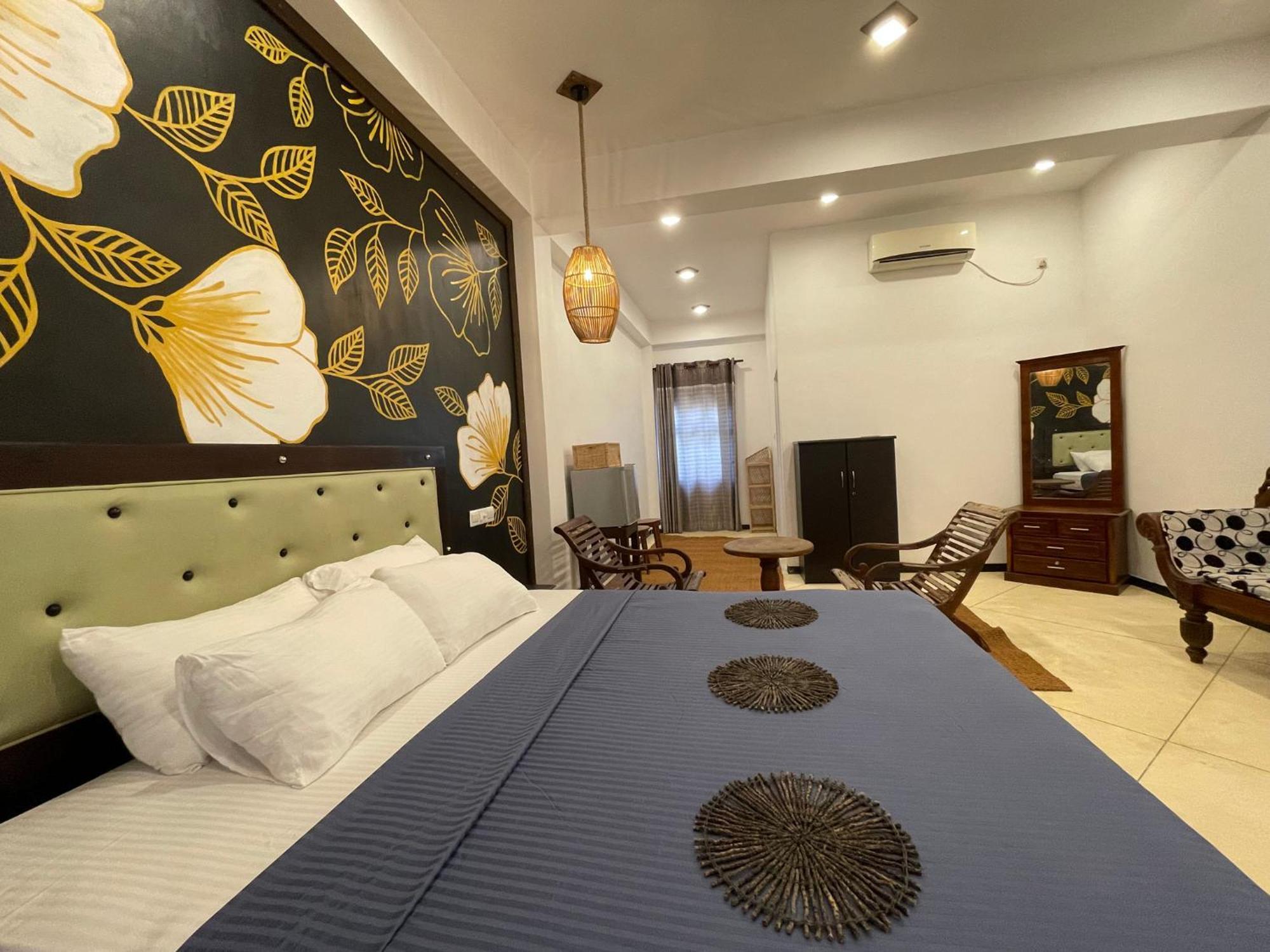 Crystal Oceanic Hotel Ahangama Kültér fotó