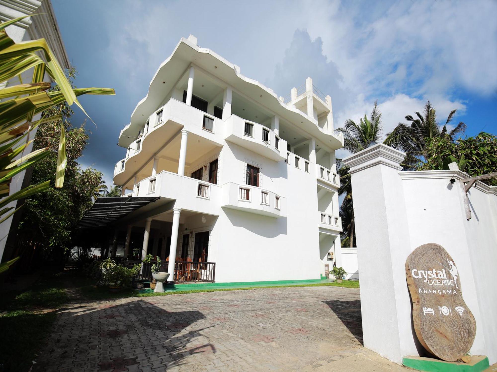 Crystal Oceanic Hotel Ahangama Kültér fotó